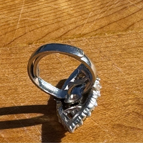 Lot of 4 Vintage Adjustable 90s Silvertone Rings lots of Sparkle Boho Costume - Picture 9 of 12